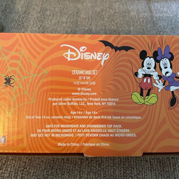 Halloween Mickey and Minnie Mouse Disney Mug Set NWT - Picture 5 of 5